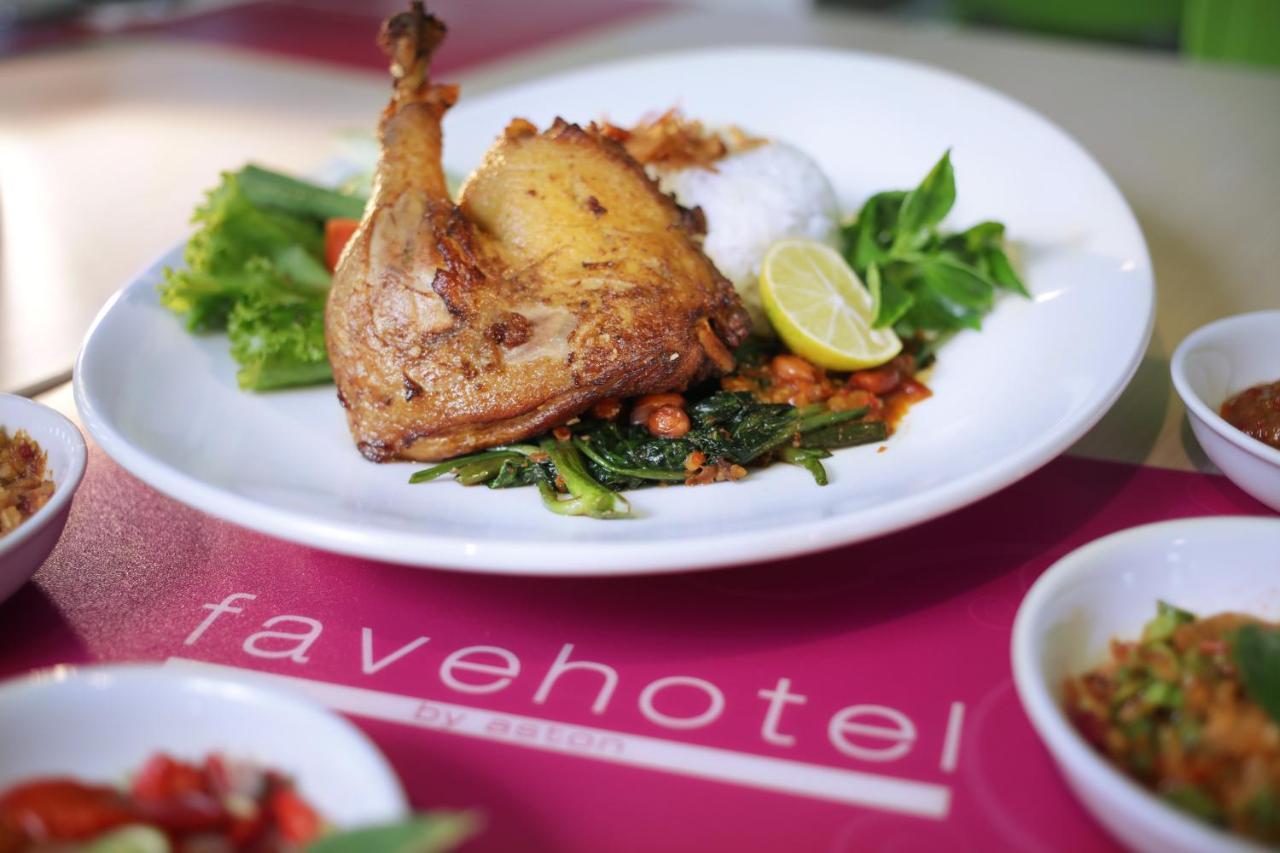 Favehotel Rungkut Surabaya Esterno foto