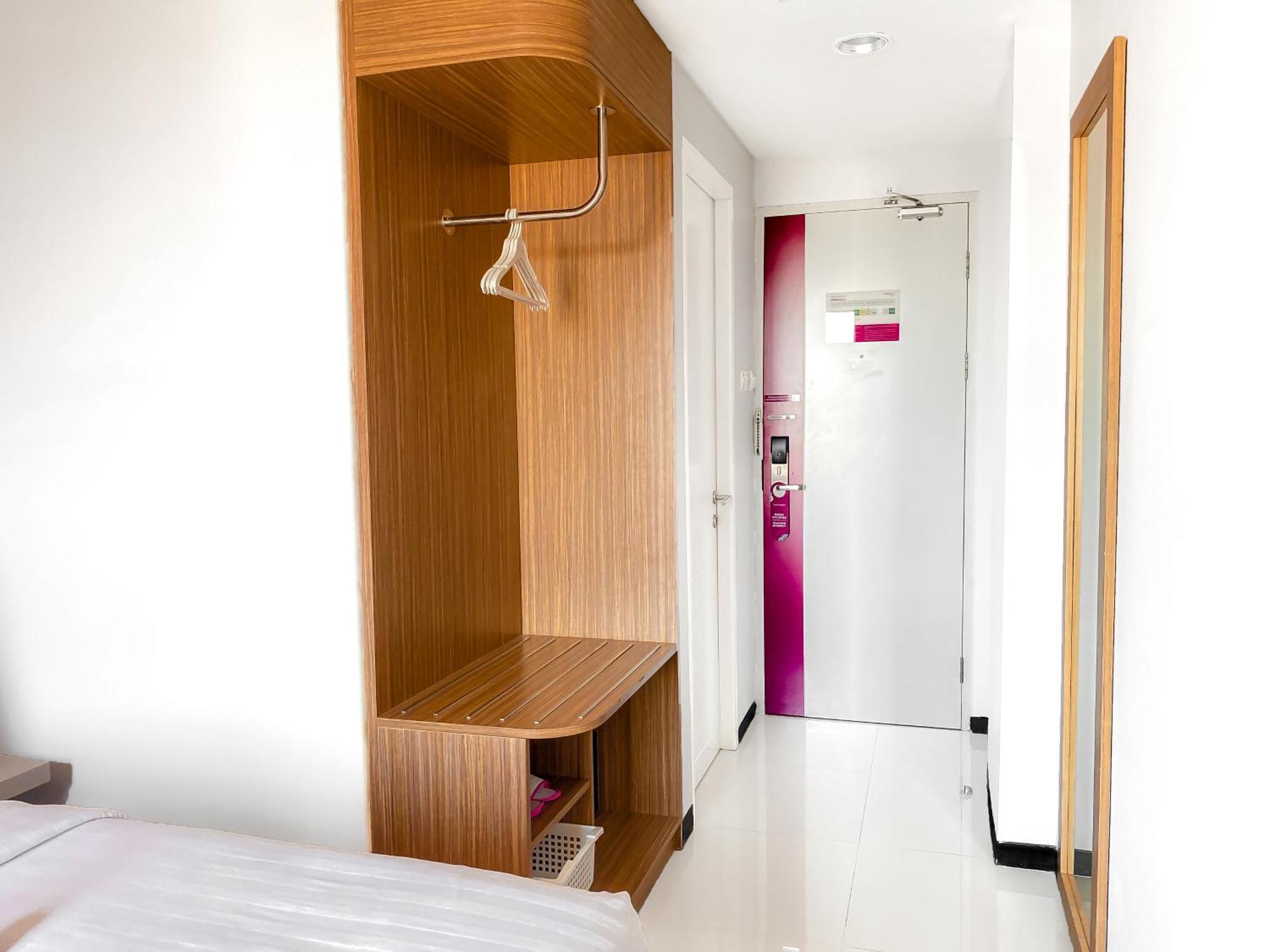 Favehotel Rungkut Surabaya Esterno foto