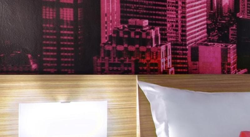 Favehotel Rungkut Surabaya Esterno foto