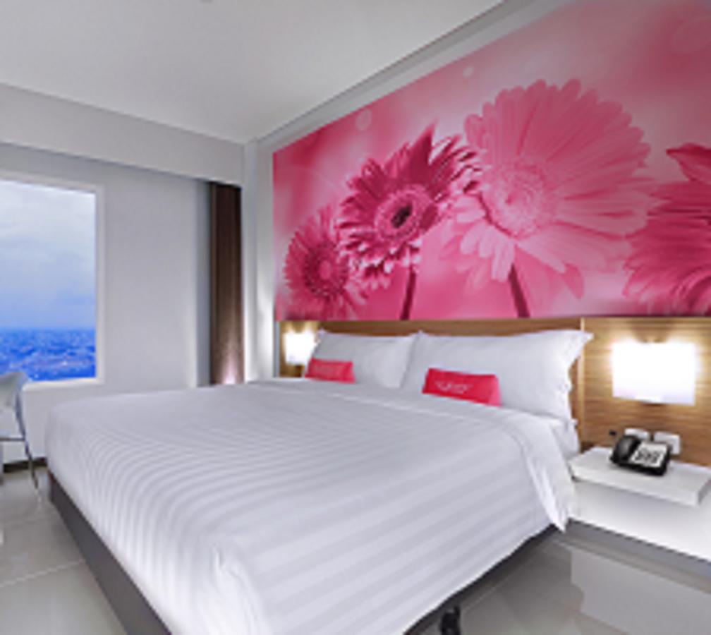 Favehotel Rungkut Surabaya Esterno foto