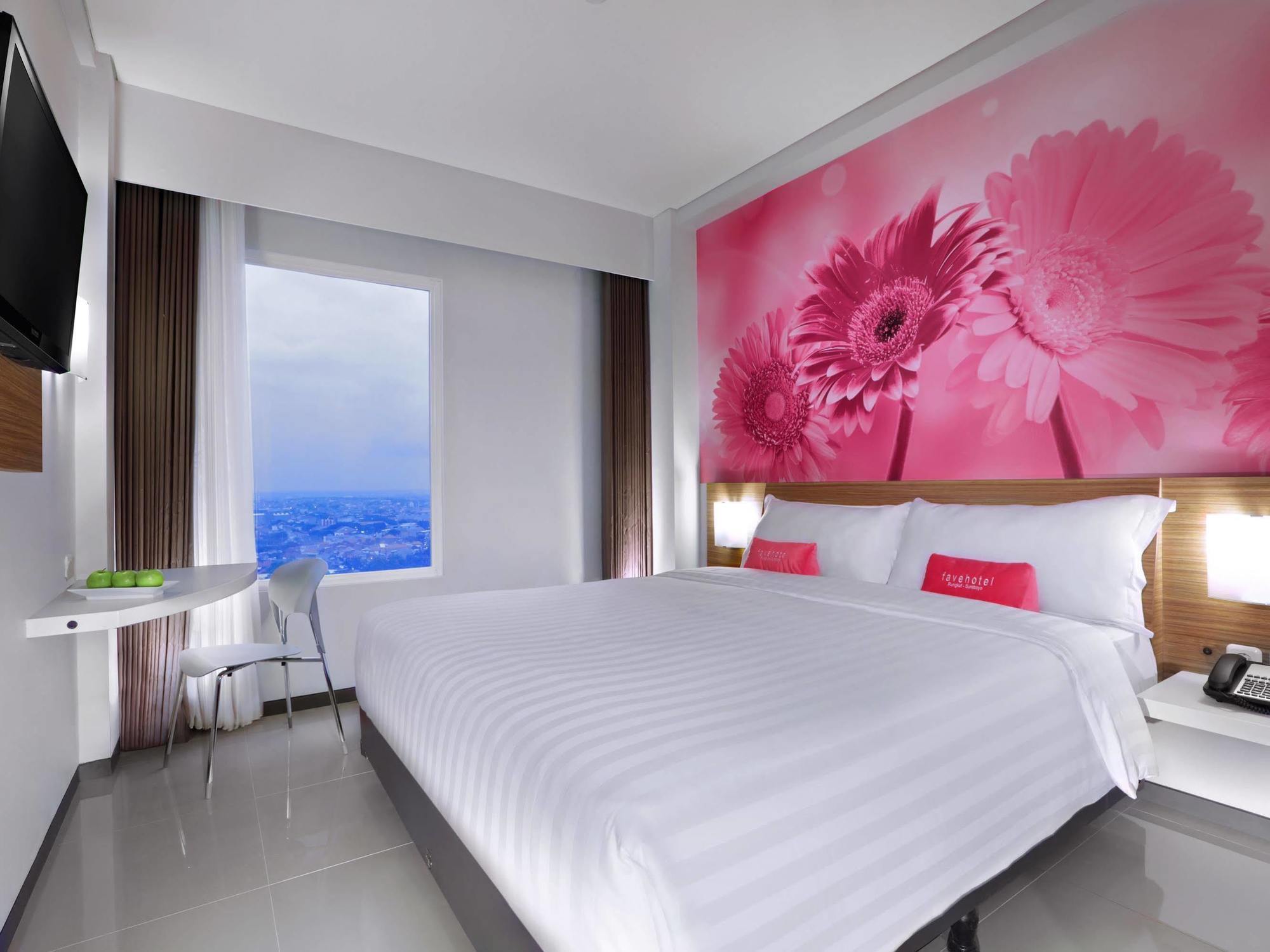 Favehotel Rungkut Surabaya Esterno foto